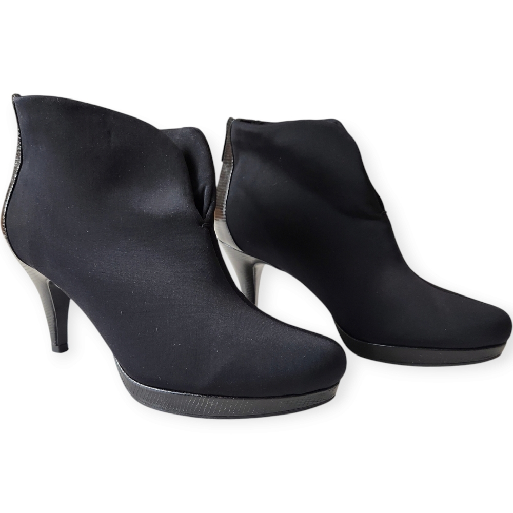 Bandolino Black Nylon Fabric Zip Back Booties Ankle Boots 8M